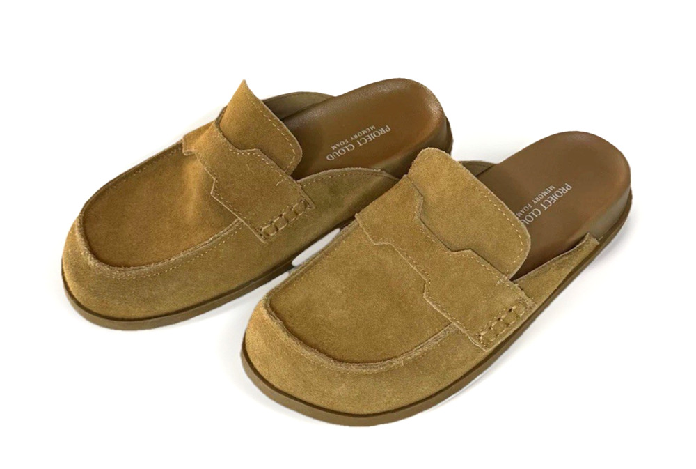 Project Cloud Foamy Suede Slipper Clogs Tan Women's Size 9 EUC Mules Comfort